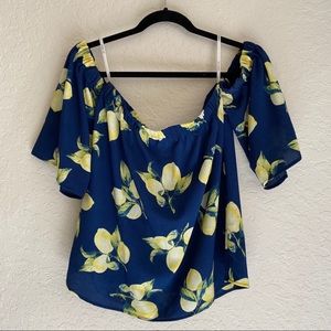 Off the shoulder lemon smock top Sz L